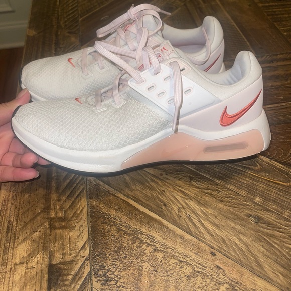 Nike Air Max Bella TR 4 - Picture 7 of 8